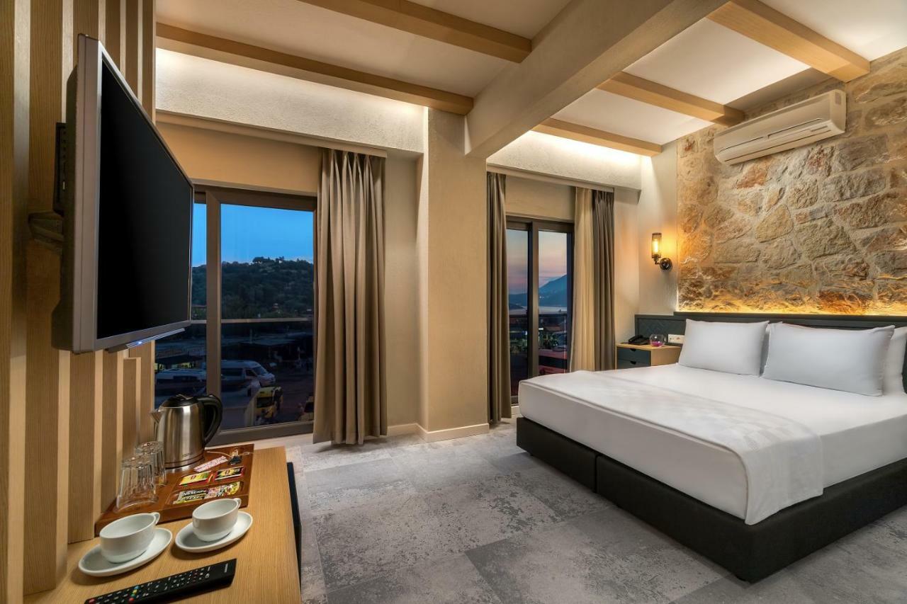 Isola 12 Hotel Κας Εξωτερικό φωτογραφία